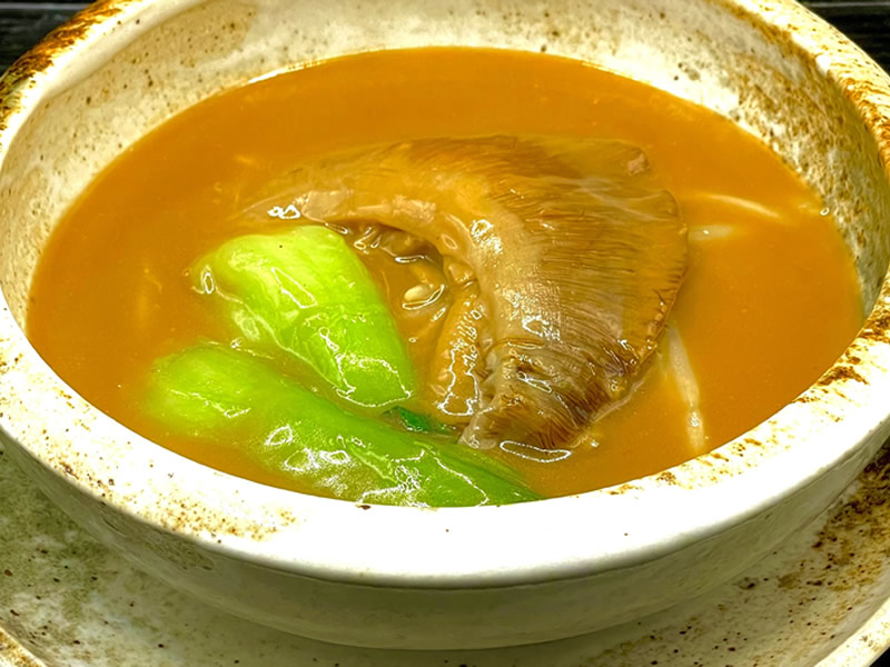 気仙沼産　ヨシキリ鮫の白湯ソース
